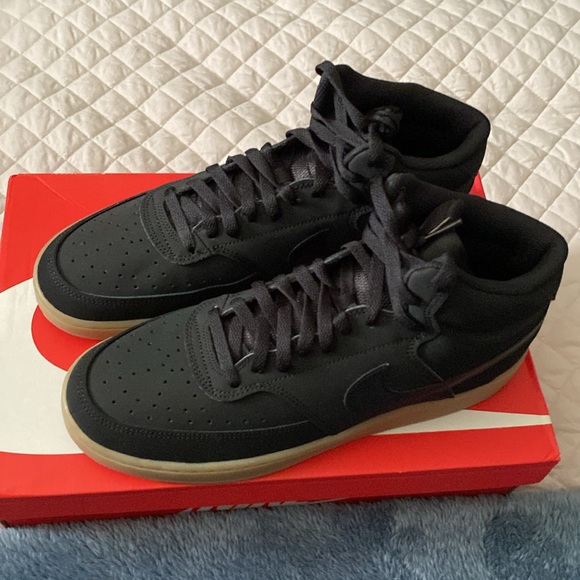 Men’s Nike Court Vision Mid - Picture 2 of 6